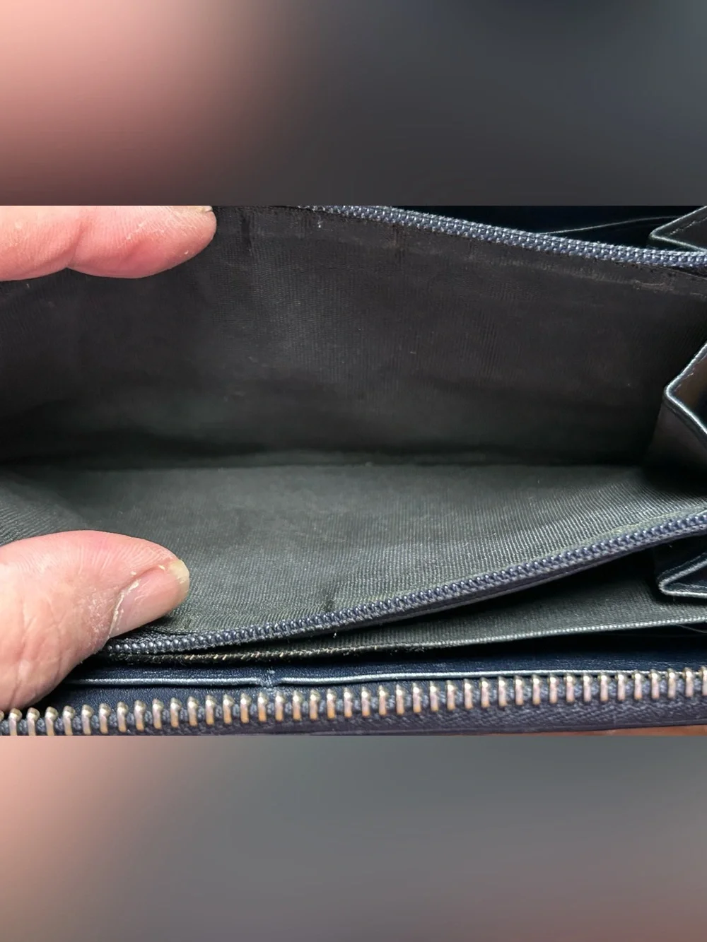 SALE ~ Gucci Navy Blue Zippered Wallet - 100% Authentic